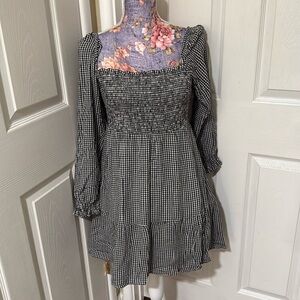 Cute long sleeve baby doll dress from Abercrombie